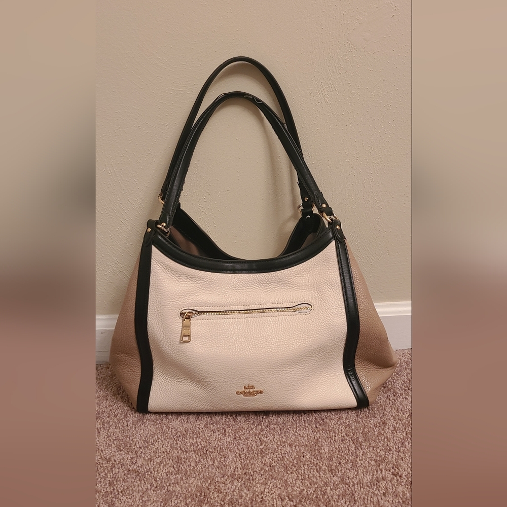 Coach Cream and Tan Leather Shoulder Bag